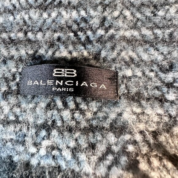 Balenciaga Scarf  Unisex Black Gray Tweed Black BLue Gray Herringbone Chevron - Picture 4 of 11